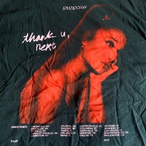 limited edition ariana grande “sweetener” tour tee